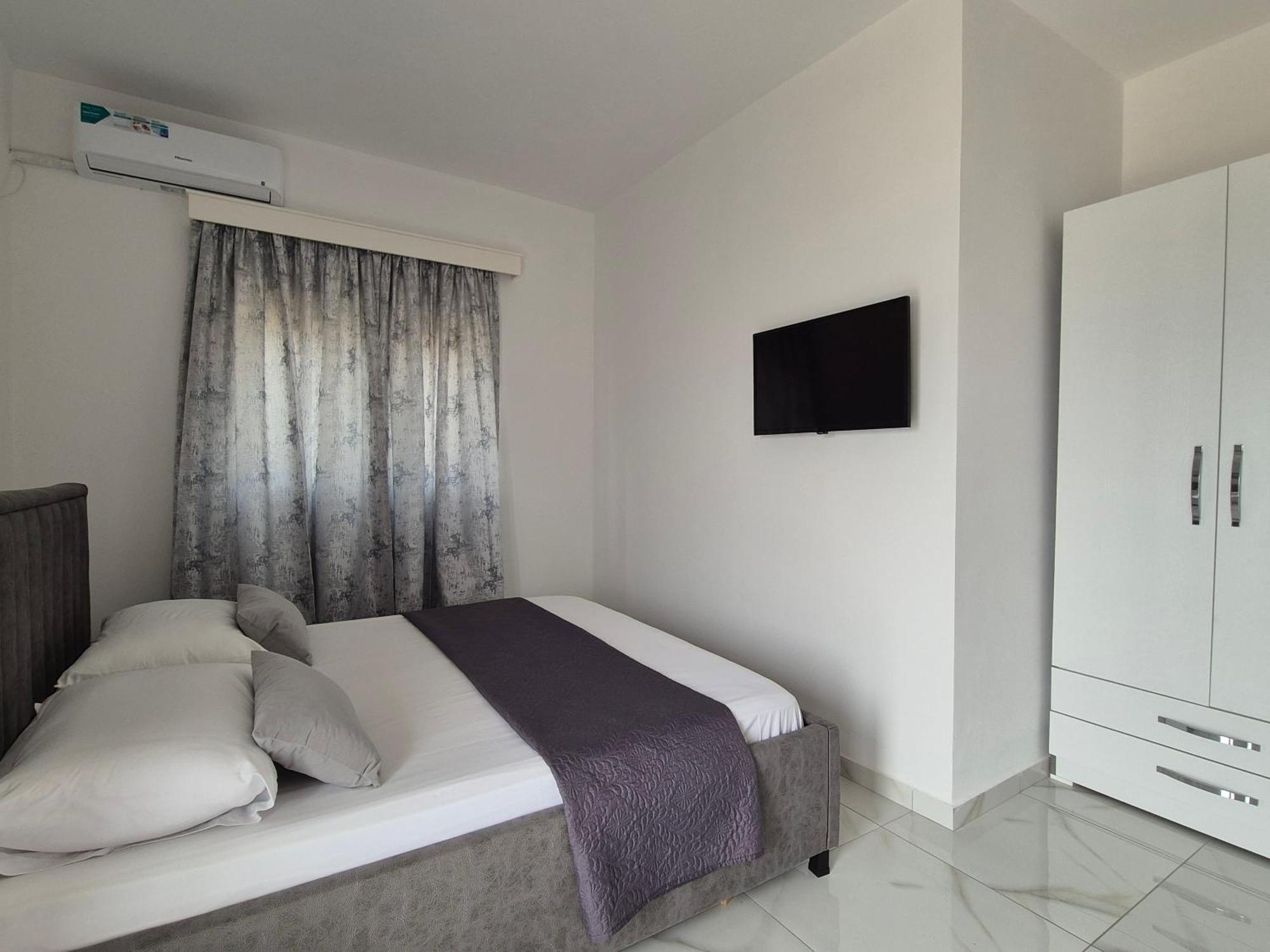 Villa Marsal Sarandë Exteriör bild