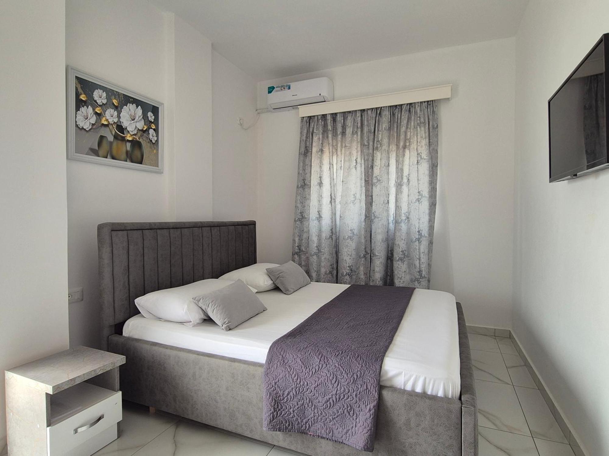 Villa Marsal Sarandë Exteriör bild