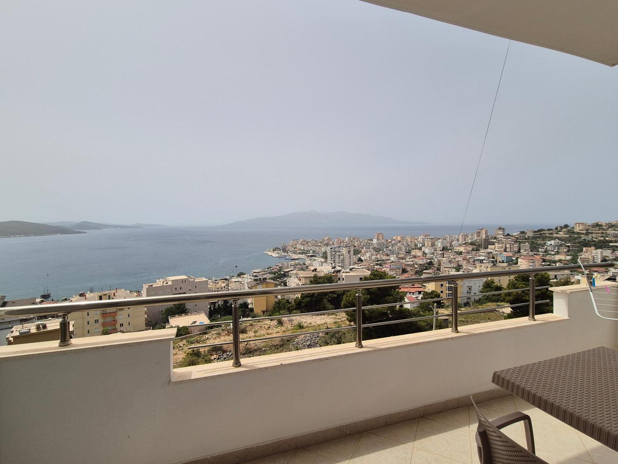 Villa Marsal Sarandë Exteriör bild
