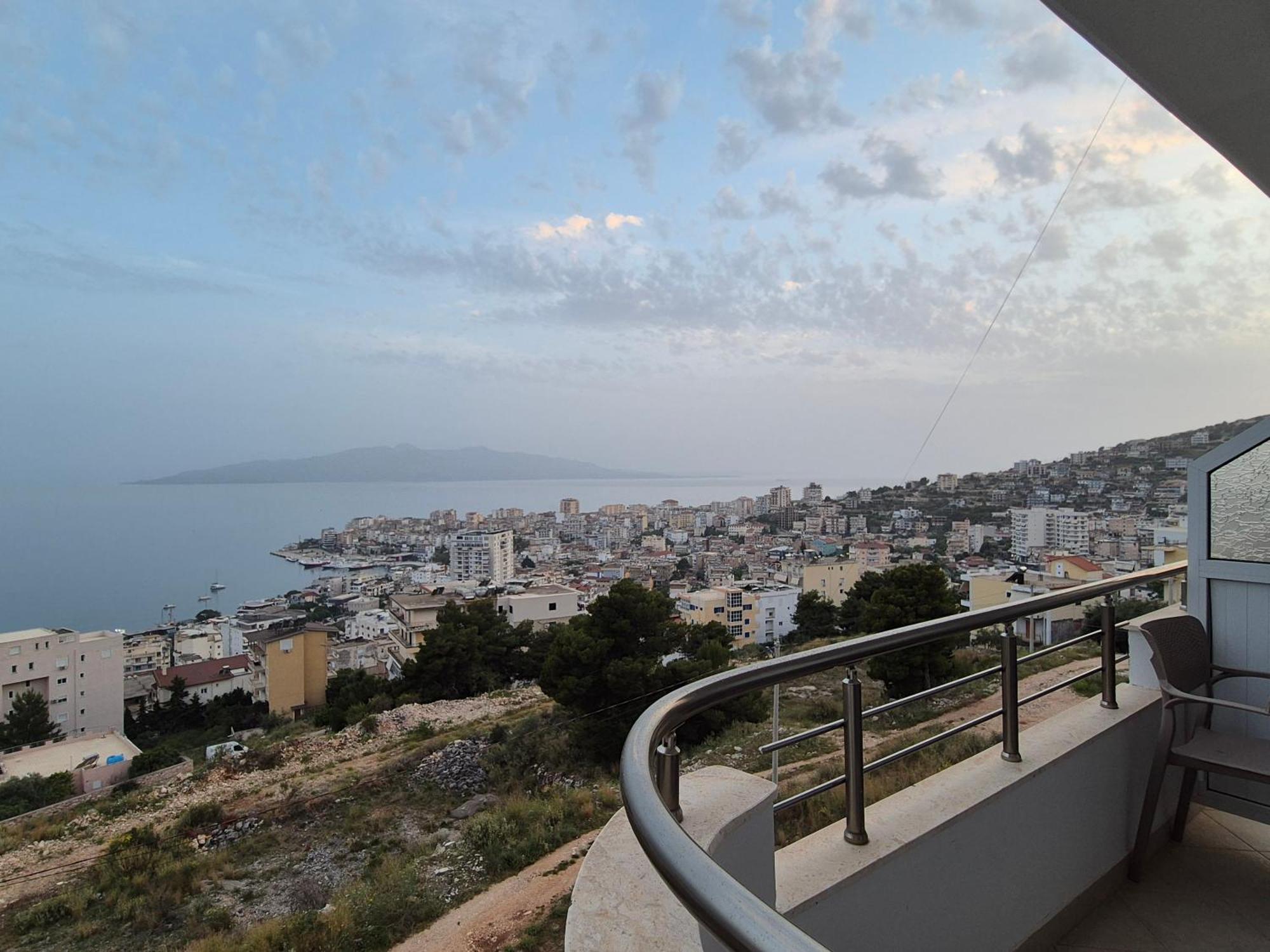 Villa Marsal Sarandë Exteriör bild