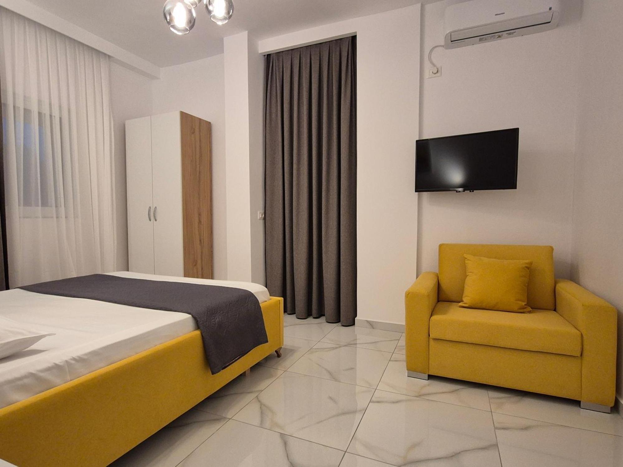 Villa Marsal Sarandë Exteriör bild