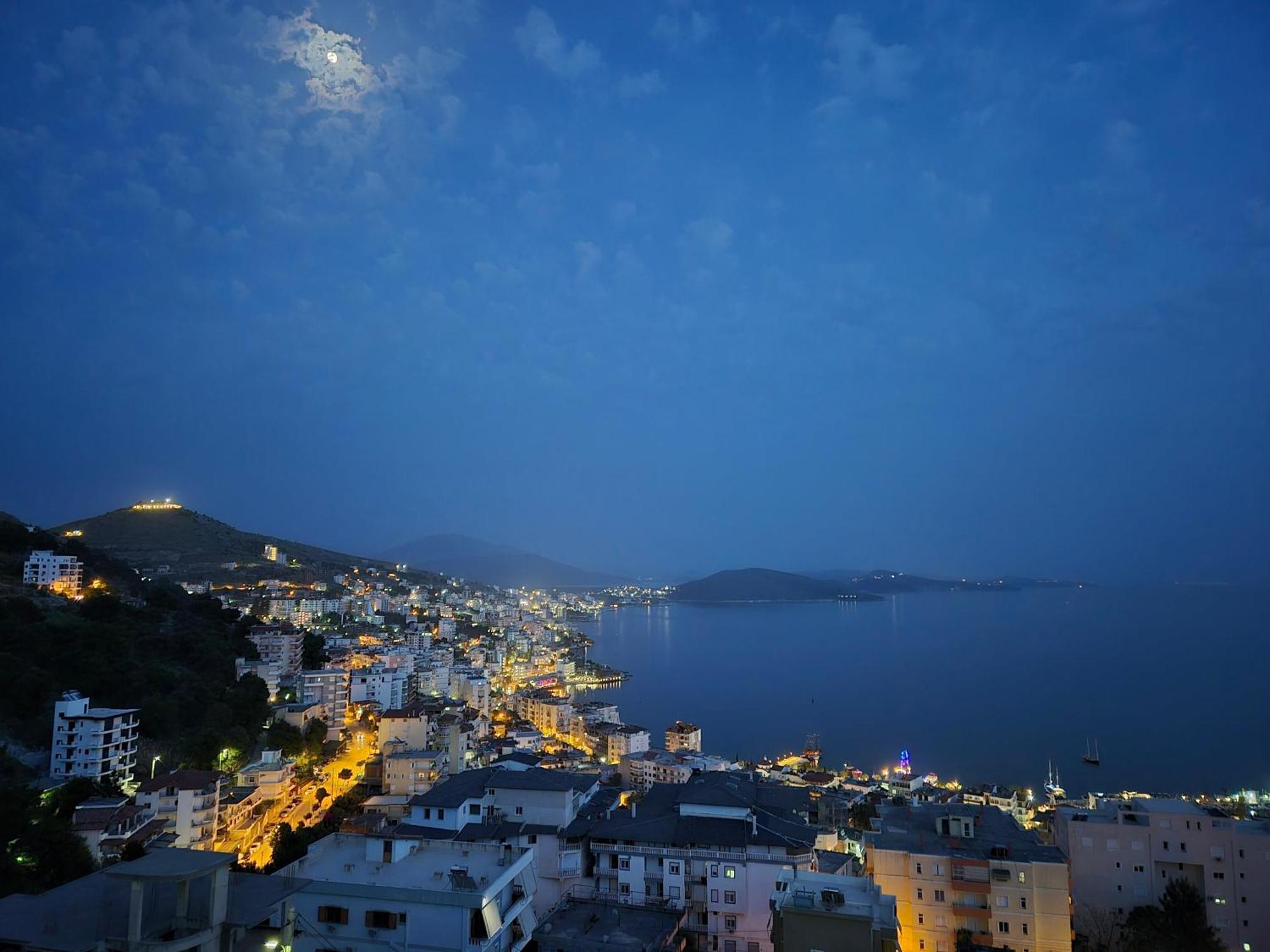 Villa Marsal Sarandë Exteriör bild